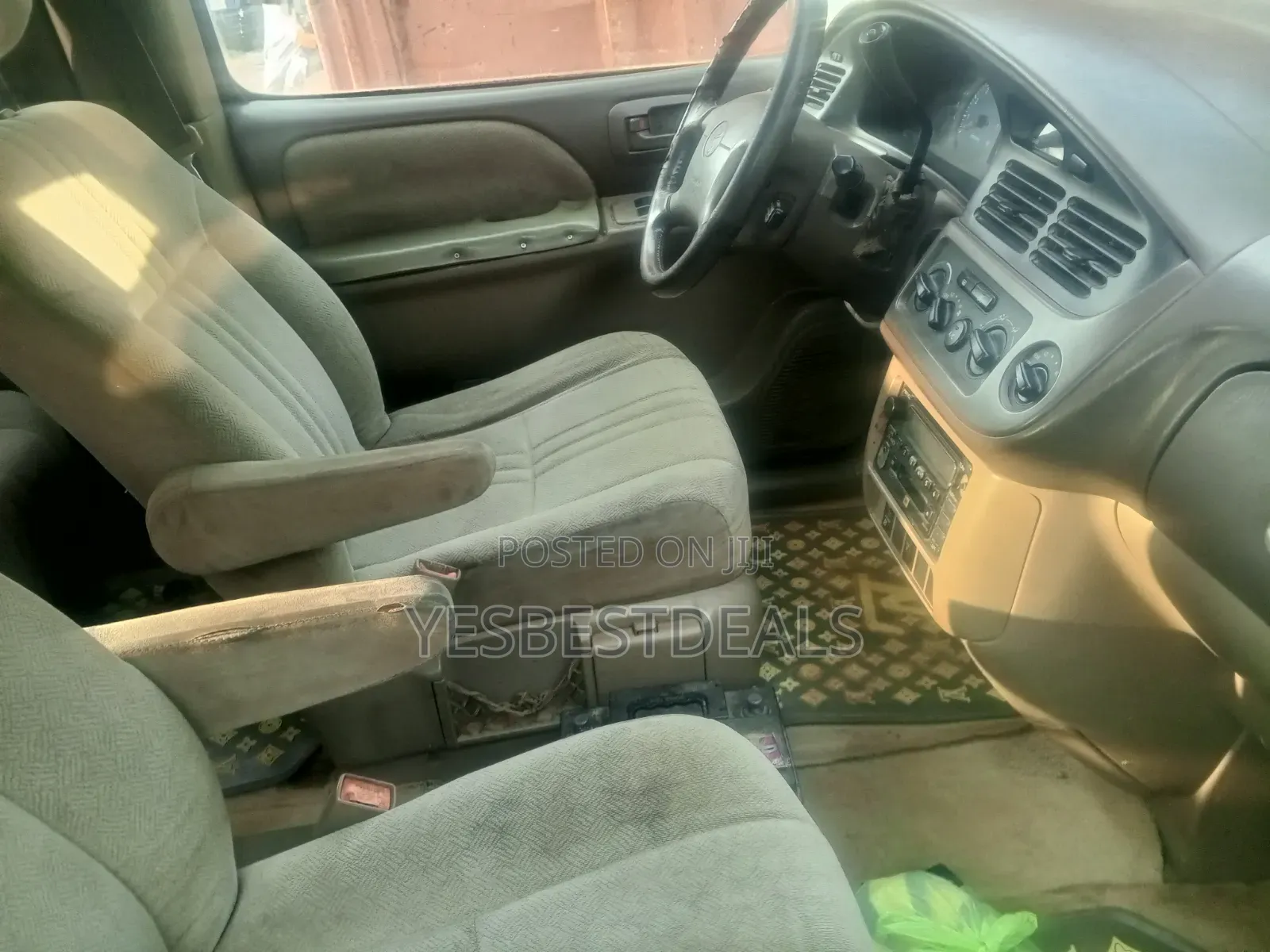 Toyota Sienna 2003 White
