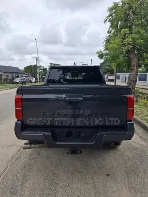 Toyota Tacoma 2025 Black