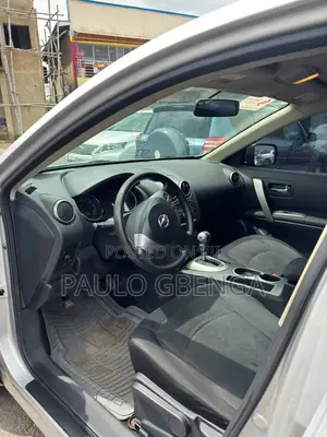 Nissan Rogue SV 2011 Silver