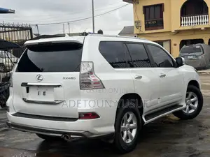 Lexus GX 460 Base 2015 White