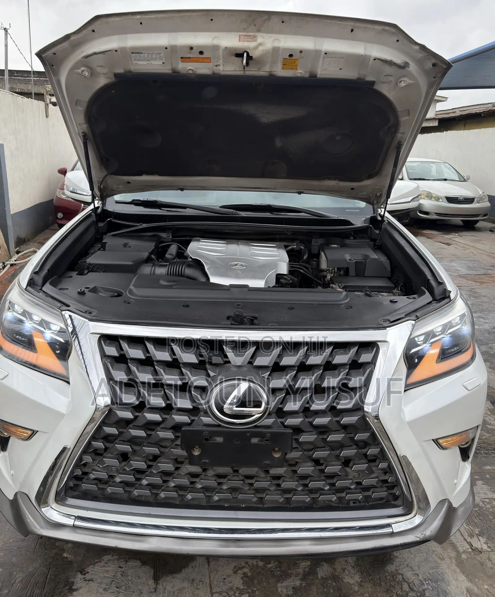 Lexus GX 460 Base 2015 White