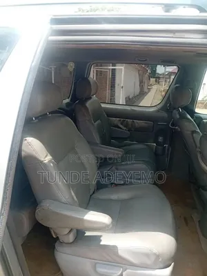 Toyota Sienta 2003 Silver