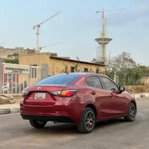 Toyota Yaris 2019 Red