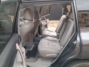 Toyota Highlander 2011 Gray