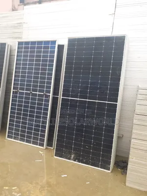 Trina Solar Panel 715w 18busbar 132cells