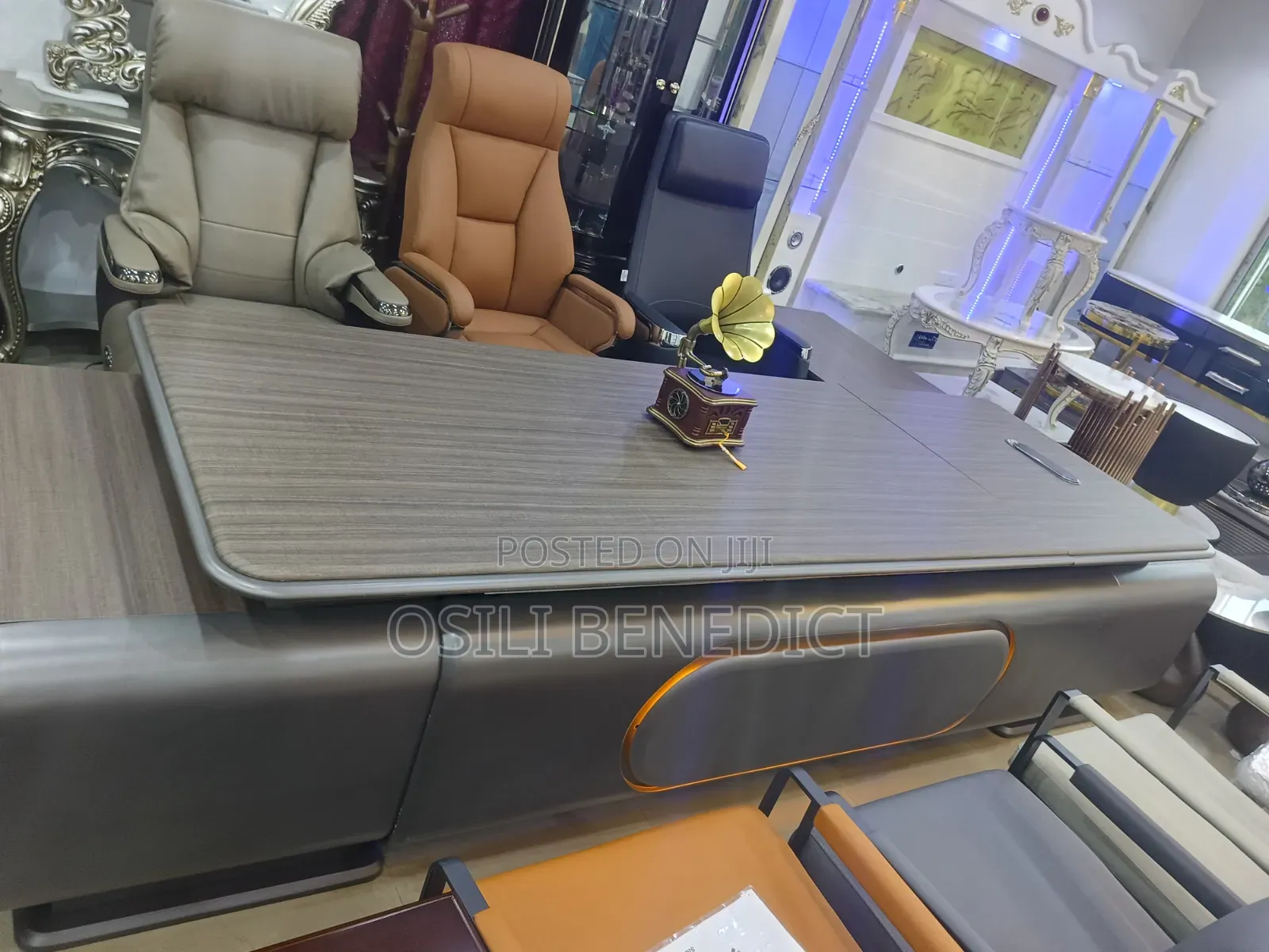 Super Quality Executive 3.2mtr Table