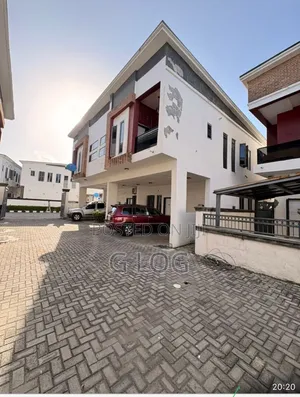 3bdrm Duplex in Orchid, Jakande for sale