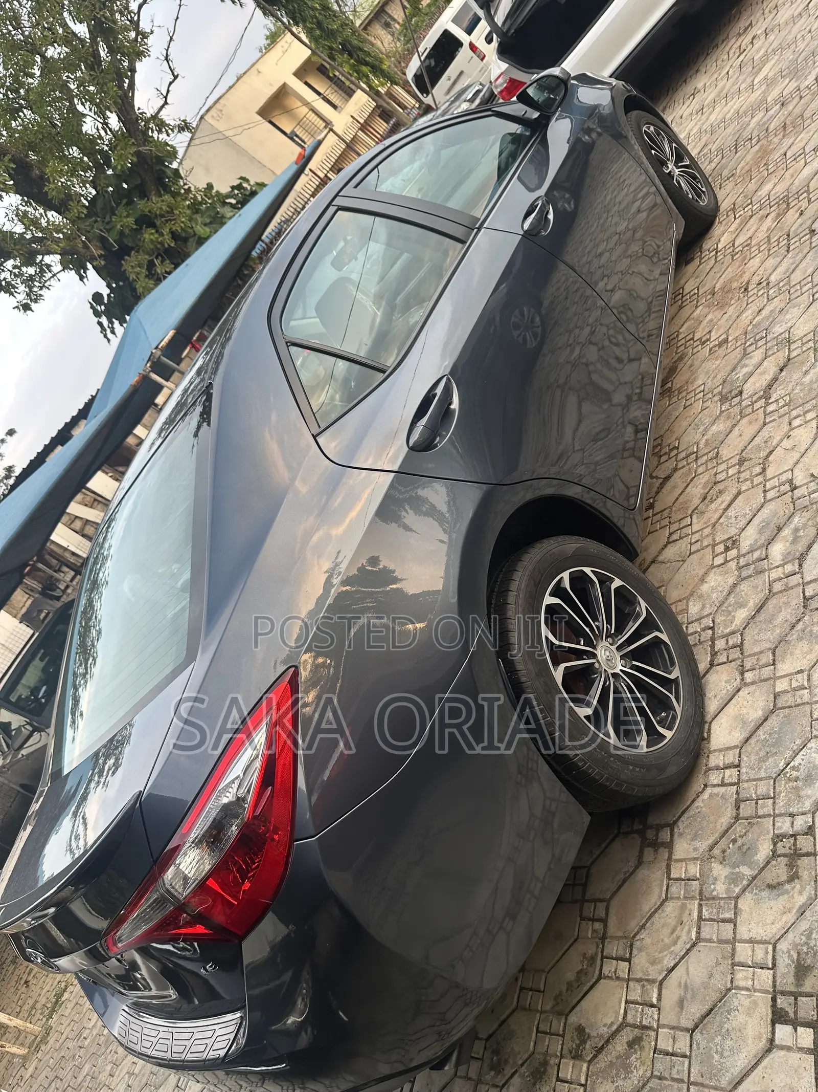 Toyota Corolla 2016 Gray
