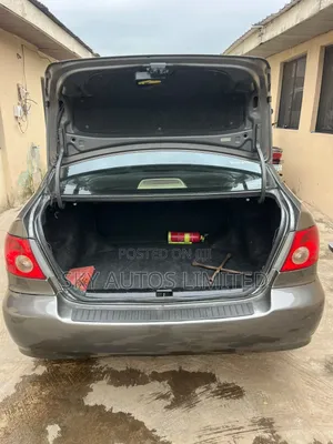 Toyota Corolla 2008 Gray