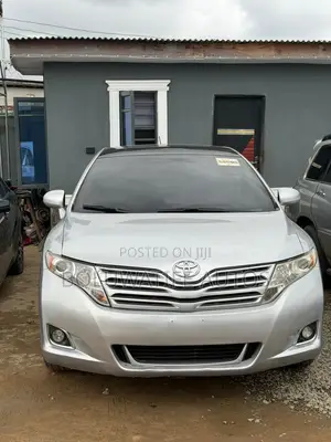 Toyota Venza Limited 2012 Silver