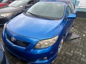 Toyota Corolla 2010 Blue