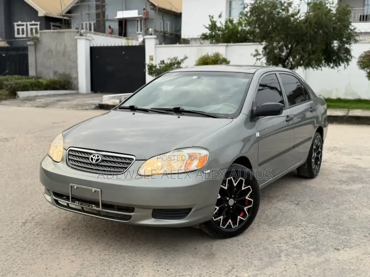 Toyota Corolla 2004 Gray