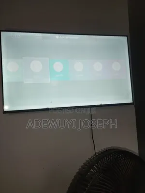 Hisense 43inches Smart Frameless TV