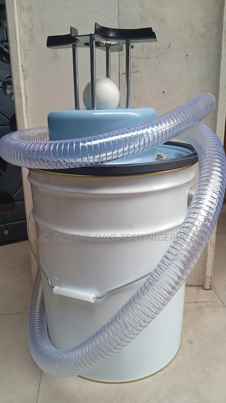 Pneumatic Vacuum Cleaner
