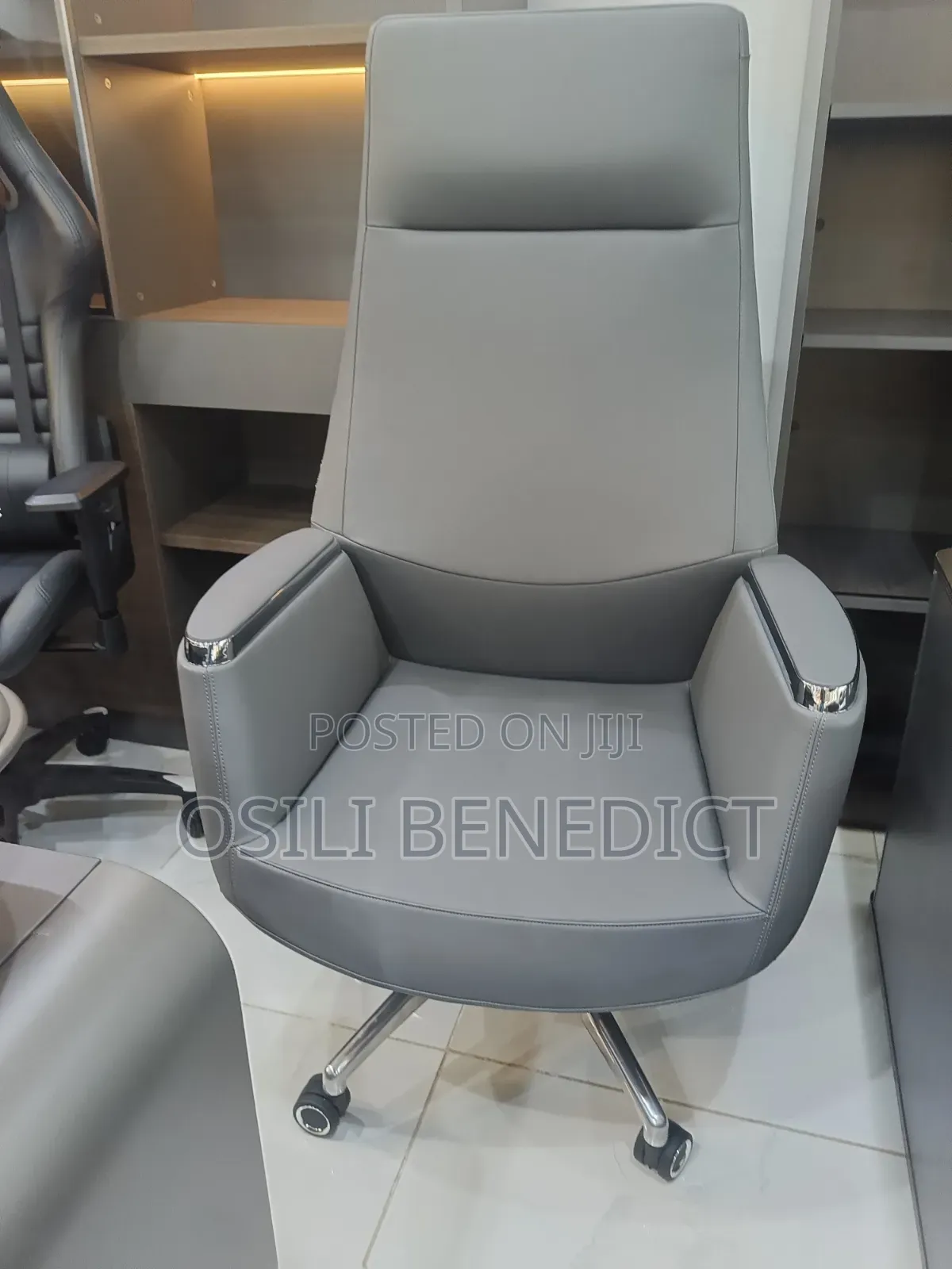 Super Executive Office Chair