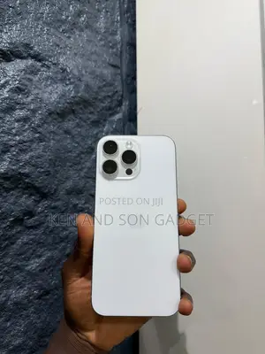 Apple iPhone 16 Pro Max 256 GB White