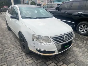 Volkswagen Passat 2007 White