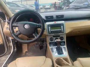 Volkswagen Passat 2007 White