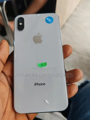 Apple iPhone X 64 GB White