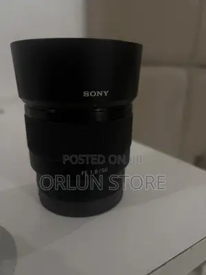 Buy This Clean Sony FE 50mm F/1.8