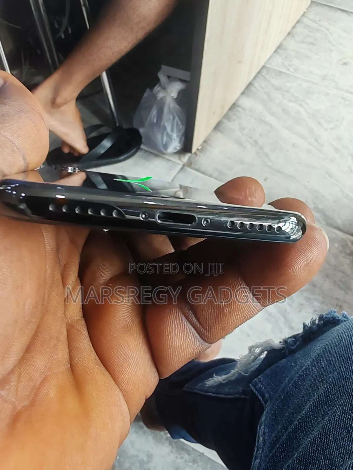 Apple iPhone X 64 GB Black