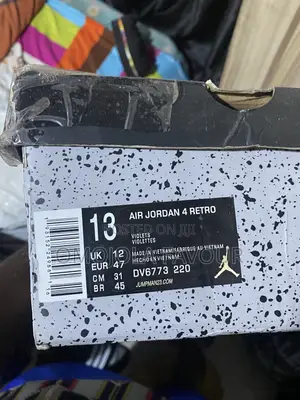 Air Jordan 4 Retro