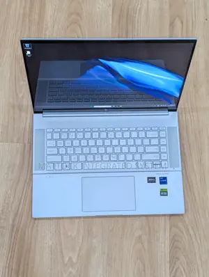 Laptop HP Envy 15 16GB Intel Core i7 SSD 1T