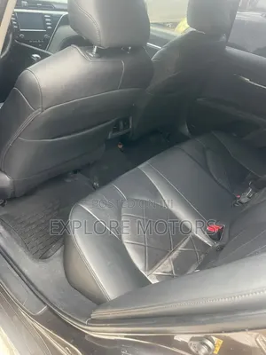 Toyota Camry 2018 Gray