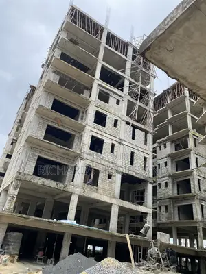 1bdrm Apartment in Lekki Phase 1 for sale
