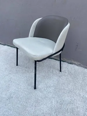Scallop Back Dining Chair