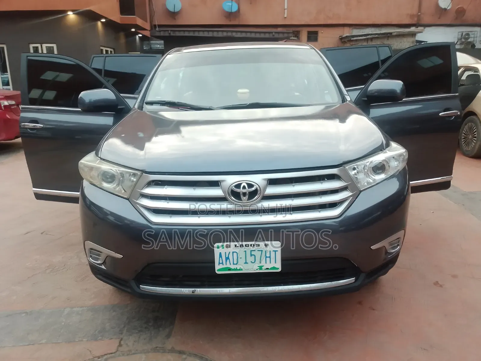 Toyota Highlander 2012 Gray