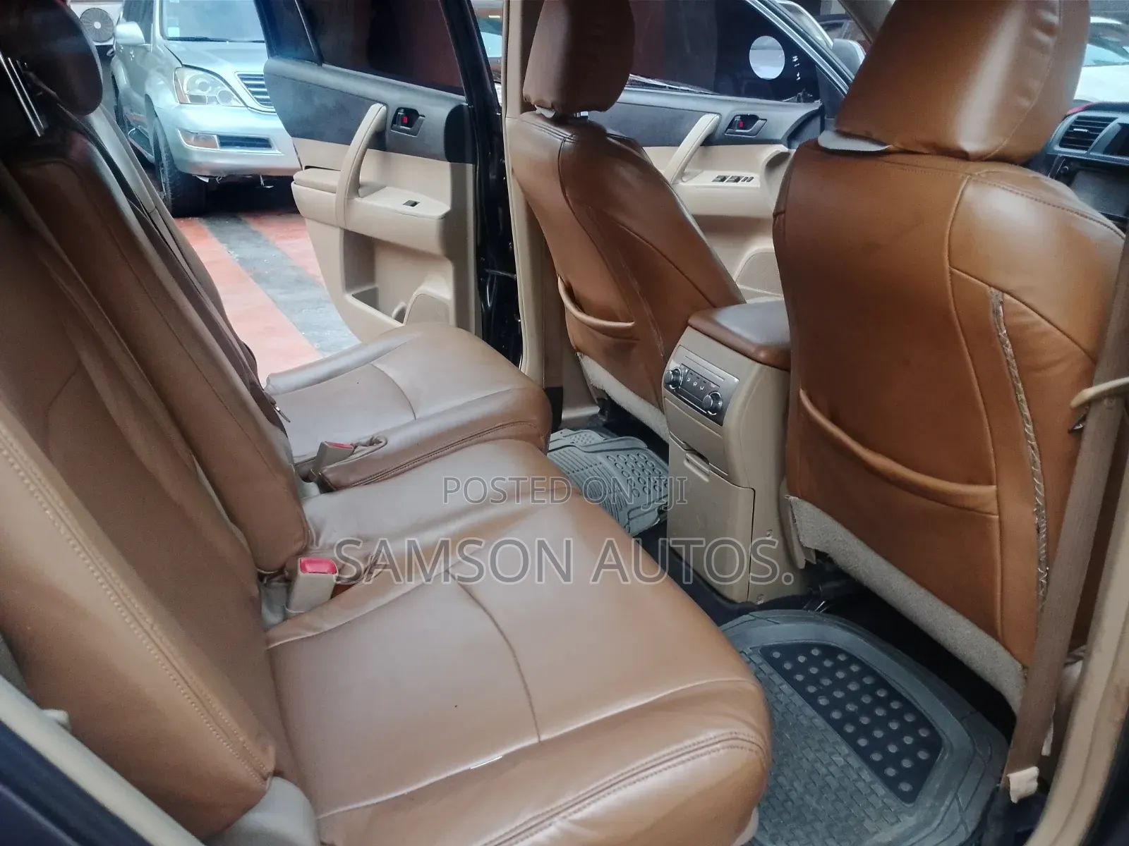 Toyota Highlander 2012 Gray