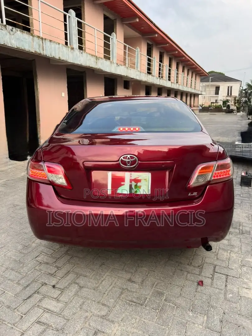 Toyota Camry 2009 Red