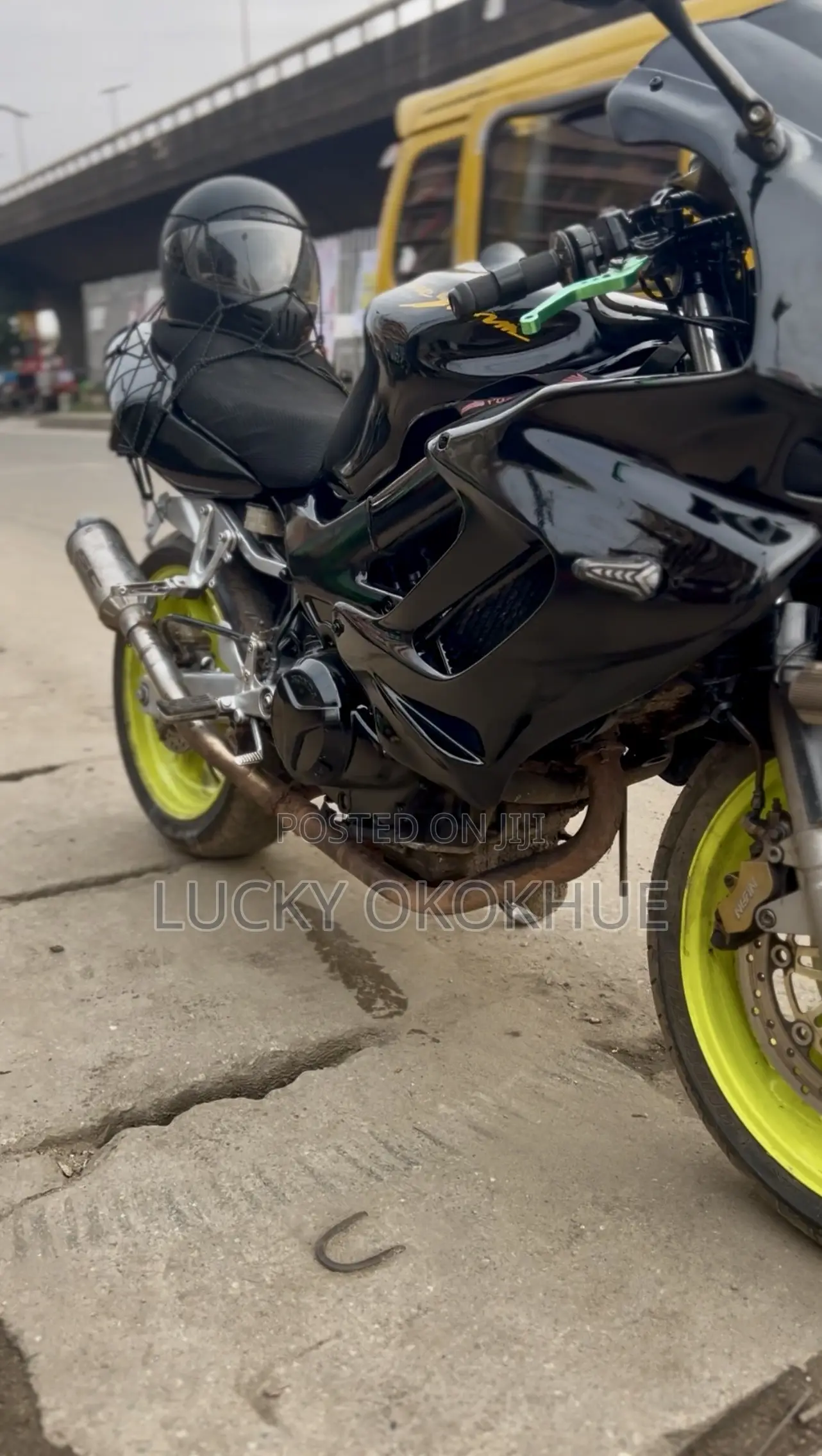 Honda VF 2014 Black