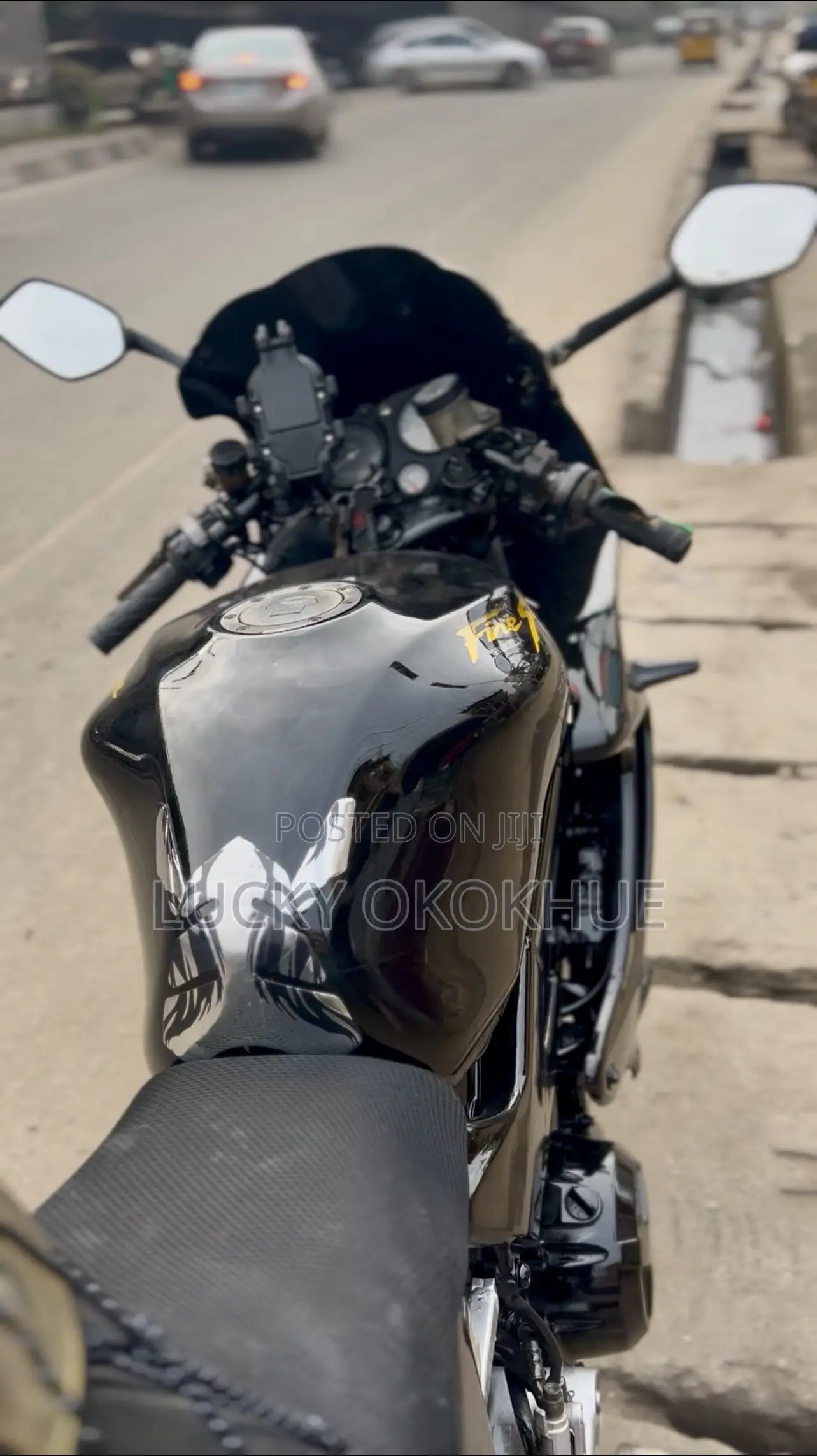 Honda VF 2014 Black