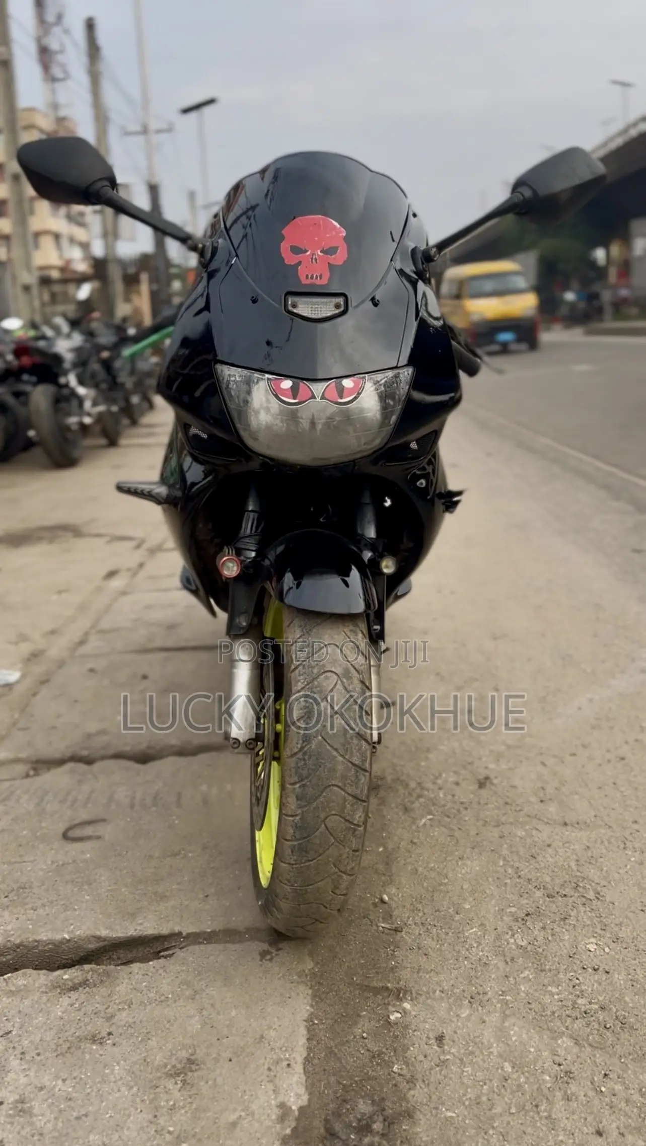 Honda VF 2014 Black