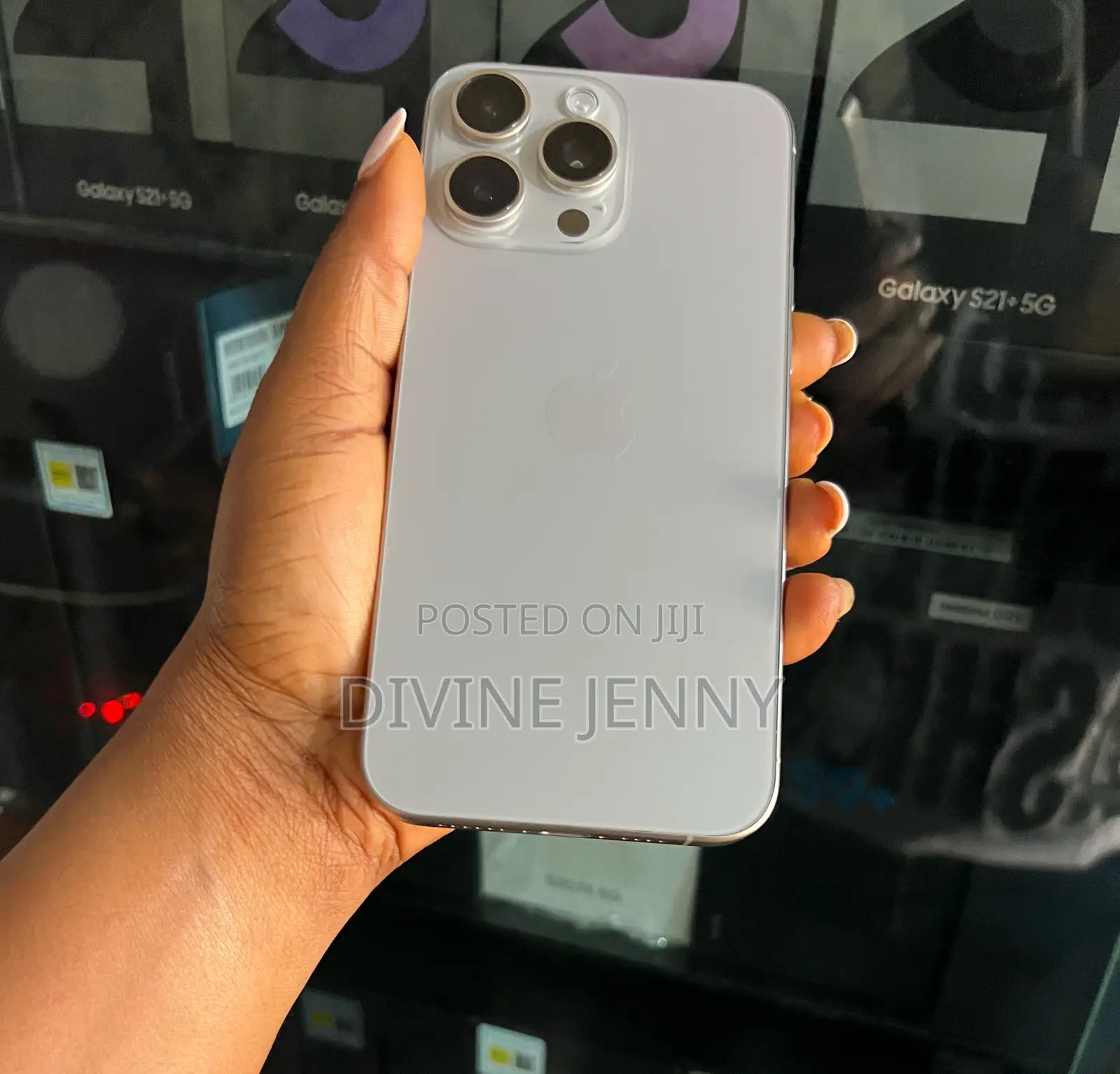 Apple iPhone 15 Pro Max 512 GB Gray