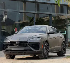 New Lamborghini Urus 2025 Green