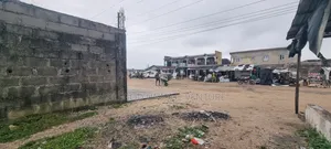 Land Measured at 700sqm for Sale at Okunajah Community Road Ajah