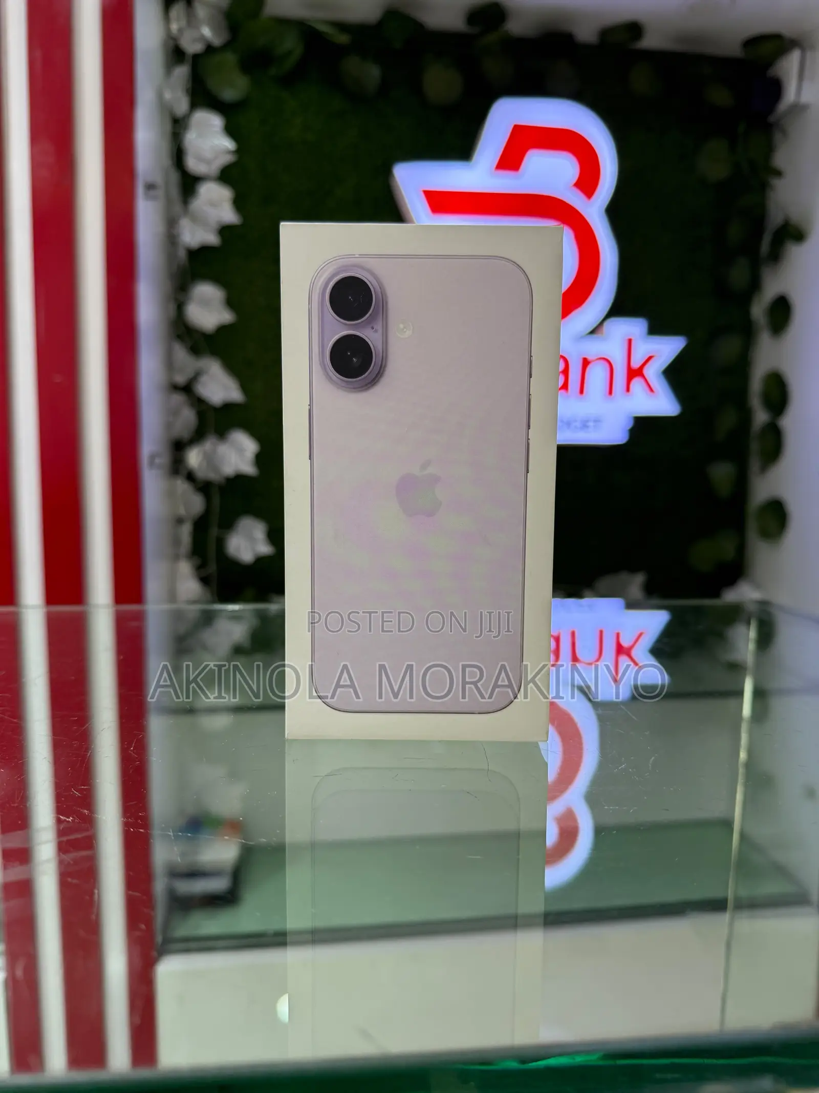 New Apple iPhone 17 256 GB