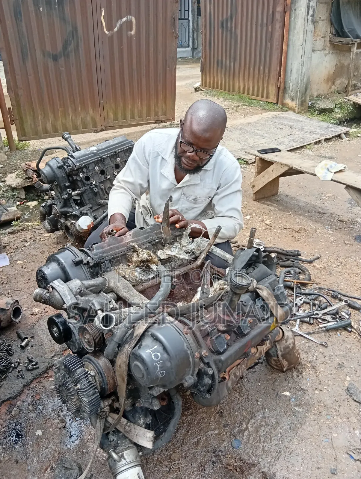Auto Mechanic