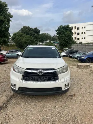 Toyota Highlander Limited V6 4x2 (3.5L 6cyl 6A) 2016 White