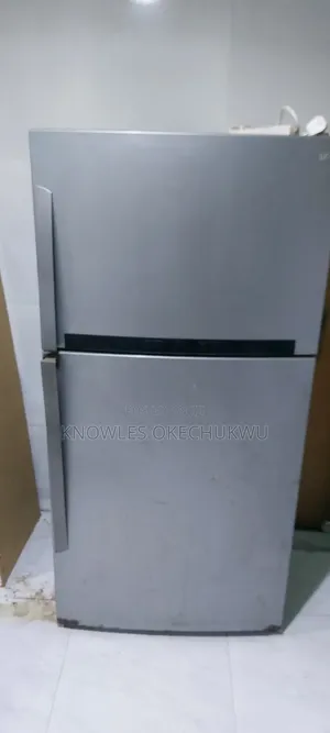 LG Fridgerator (Top Freezer)