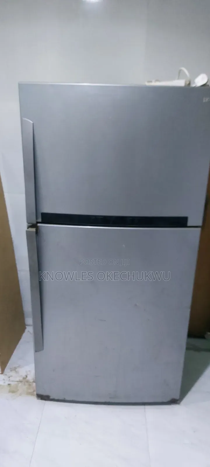 LG Fridgerator (Top Freezer)