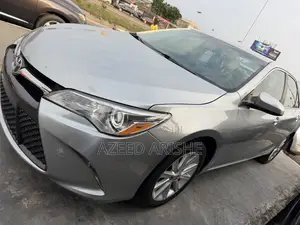 Toyota Camry SE 4dr Sedan (2.5L 4cyl 6A) 2016 Silver