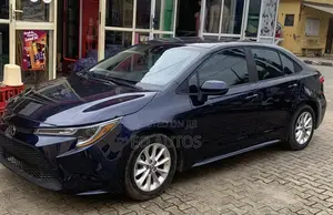 Toyota Corolla 2021 Blue