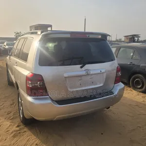 Toyota Highlander 2005 Silver