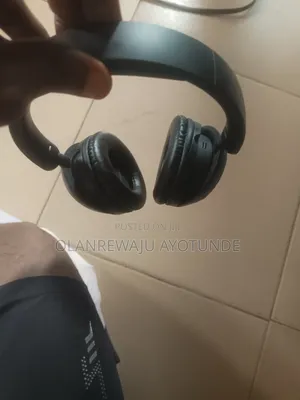 Phillips Headset.