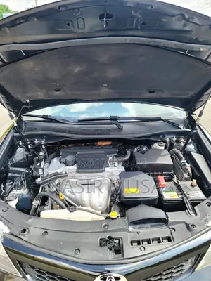 Toyota Camry SE 4dr Sedan (2.5L 4cyl 6A) 2013 Black