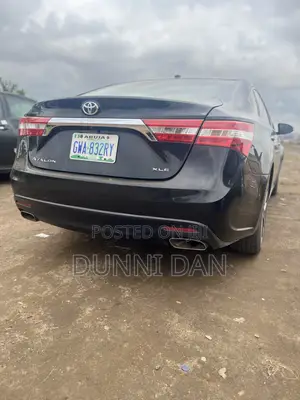 Toyota Avalon XLE Premium 4dr Sedan (3.5L 6cyl 6A) 2014 Black